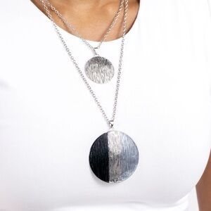 Skye Bretta Paparazzi necklace with 2 circular pendants in black, blue & silver